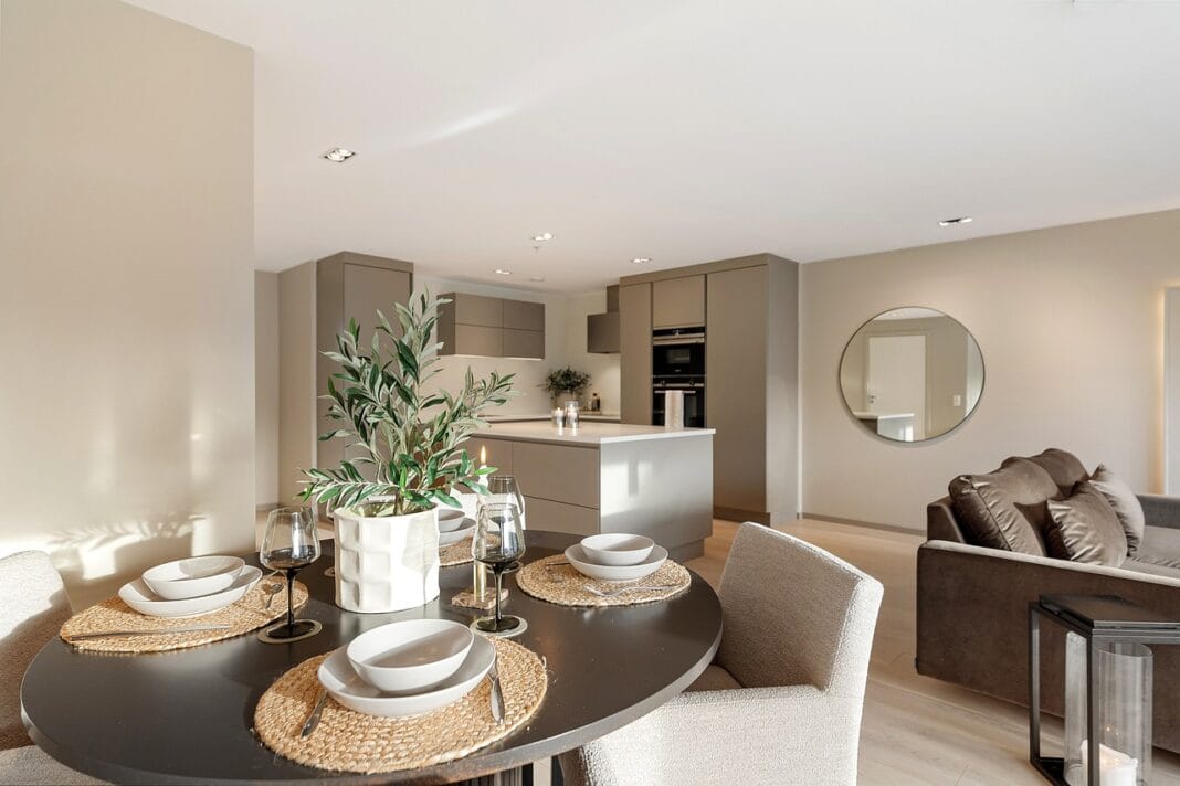 real-estate-8808640_1280